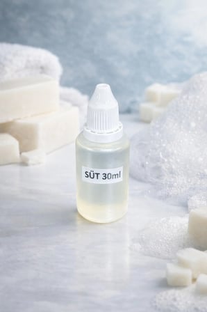 Süt Sabun Esansı 30 ml – Kremamsı Süt Kokulu Sabun Bazı Esansı – El Yapımı & Kozmetik Koku Verici