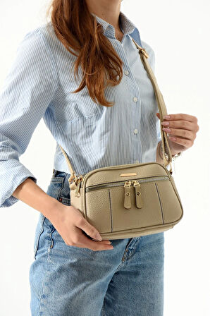 Kadın çapraz askılı 4 bölmeli omuz çantası