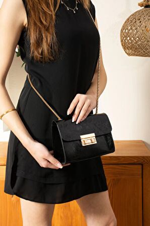 KADIN ÇAPRAZ ZİNCİR ASKILI OMUZ ÇANTASI