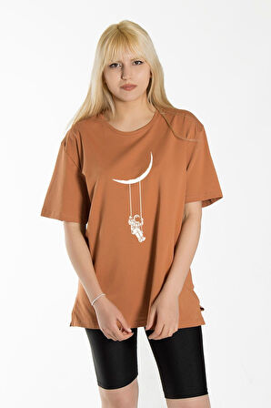 Kalp Baskılı Oversize Tshirt.