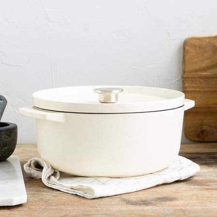 Kitchenaid Cast Iron 26 Cm/5,2 L Kapaklı Tencere, Yüksek Kaliteli, Sağlam Ve Uzun Ömürlü, Kızartma, 