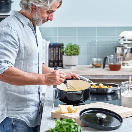 Kitchenaid Cast Iron 22 Cm/3,3 L Kapaklı Güveç Tenceresi, Yüksek Kaliteli, Sağlam Ve Uzun Ömürlü, Kı