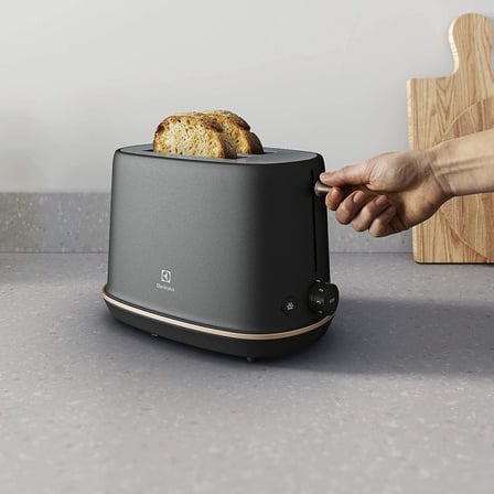 Electrolux E7T1 6Bp Explore 7 Ekmek Kizartma Makinesi | 7 Kizartma Seviyesi, Kaldir Ve Bak Fonksiyon