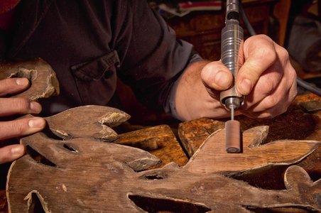 Dremel 9100 Fortiflex Tezgahüstü Alet Sistemi, 21 Aksesuarlı, Hassas Ve Uzun Süreli Projelerde Ayak 