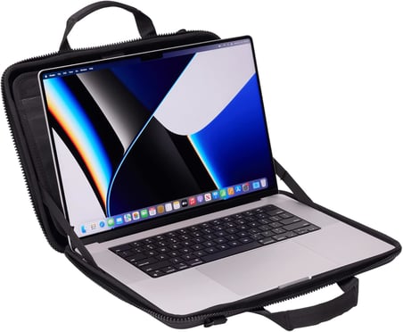 Thule Gauntlet 4 Macbook Pro Çantası 16" - Black