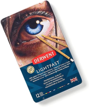 Derwent Lightfast Kalemler Seti 12 Renk - Metal Kutulu, Profesyonel Kalite, 2302719