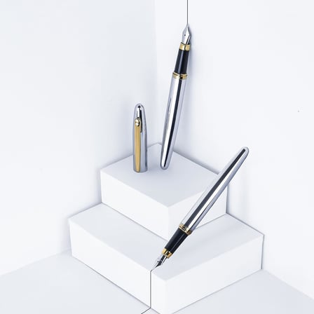 Sheaffer Vfm 9422 Parlak Krom Dolma Kalem, Altın Kaplama Süslemeli - Orta