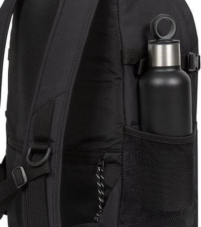 Eastpak Smallker Pro Kompakt Laptop Sırt Çantası, Çerçeveli Tasarım, 15L, Cs Siyah Pro
