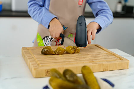 Zwilling Twi̇nny Şef Biçaği | Paslanmaz Çeli̇k | 10 Cm