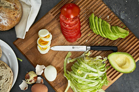 Zwilling Four Star Çok Amaçlı Bıçak, Paslanmaz Çelik, Siyah