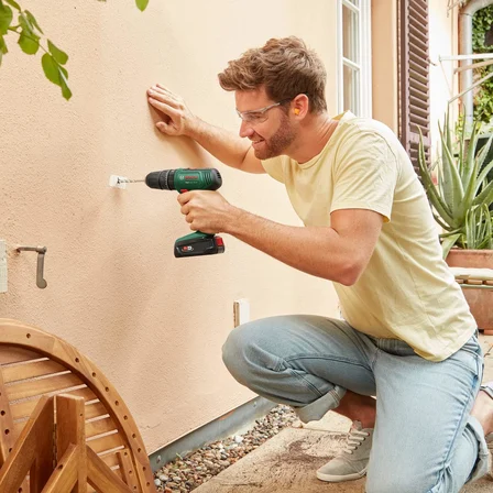 Bosch Home And Garden Easyimpact 18V-40 Akülü Darbeli Matkap (2 2.0 Ah Pil, 18 Volt Sistem, Kasa Içi
