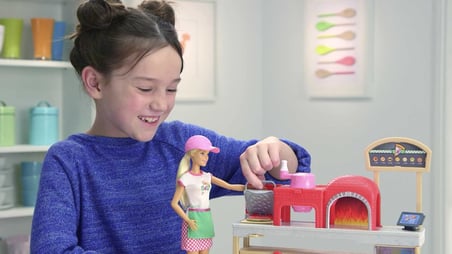 Barbie - Pizza Yapıyor Oyun Seti (Mattel Fhr09)