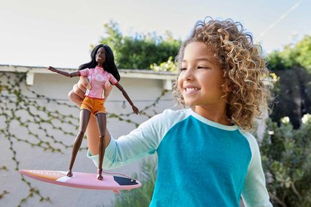 Barbie Olimpiyat Bebekleri, Tokyo 2020 Olimpiyat Oyunları Bebeği Ve Aksesuarları - Sörf Gjl76