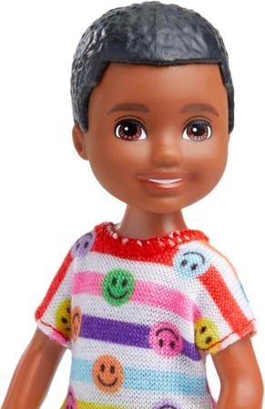 Barbie Chelsea Bebek, Çiçek Desenli Elbise Ve Ayakkabı Ile Kırmızı Saçlı Ve Mavi Gözlü Küçük Bebek, 