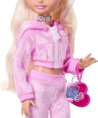 Barbie Dream Besties Malibu Weekend Outdoor, Pembe Sweatshirt Ve Parmak Arası Terlikli, Uzun Sarı Sa