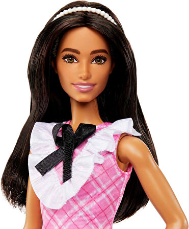 Barbie Büyüleyici Parti Bebekleri (Fashionistas) - Siyah Kurdeleli Bebek, Oyuncak