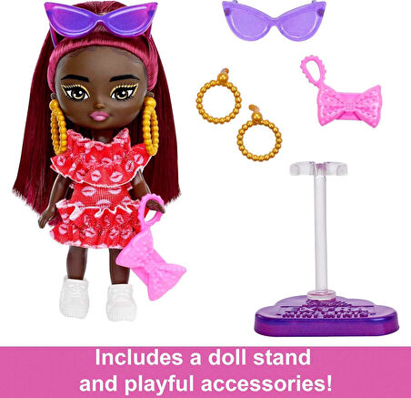 Barbie Bordo Saçlı Ekstra Mini Mini Bebek, Kırmızı Fırfır Elbise, Güneş Gözlüğü Ve Aksesuarları Ve S