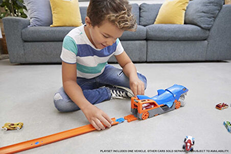 Hot Wheels Köpek Balığı Taşıyıcı, 4 Yaş Ve Üzeri, Gvg36