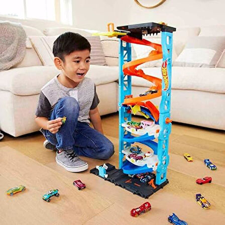 Hot Wheels Heyecanlı Yarış Kulesi Hkx43