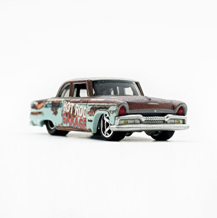 Hot Wheels Boulevard Premium Araçlar Gjt68 - Hrt58 1955 Plymouth Savoy