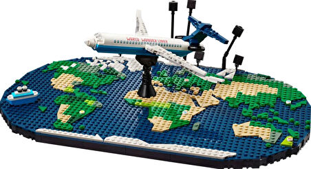 Lego Seyahat Anıları 41838 - Seyahat Etmeyi Seven Aileler İçin Dünya Haritası İçeren Yaratıcı Oyunca