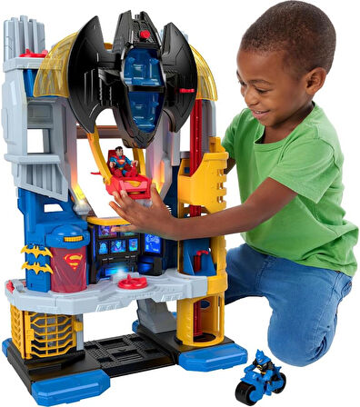 Imaginext Dc Super Friends - Batman Ve Süpermen Figürleri, Batwing Uçağı Ve Itmek Için Batcycle Ile 