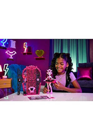 Skulltimate Secrets Bebek Ve Aksesuar Seti, Canavar Gizemleri Draculaura Giydirme Dola