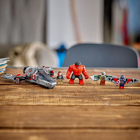 Lego Marvel Kaptan Amerika Ile Red Hulk Savaşı 76292 7 Yaş Ve Üzeri Süper Kahraman Seven Çocuklar Iç