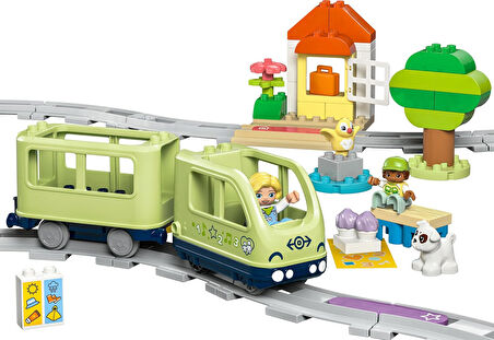 Lego Duplo Town İnteraktif Macera Treni 10427-2 Yaş Ve Üzeri Çocuklar Için Işık Ve Seslerle Rol Yapm