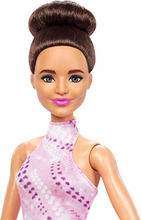 Barbie Kariyer Bebekleri Serisi - Pasta Şefi, 3Y+, Hkt67
