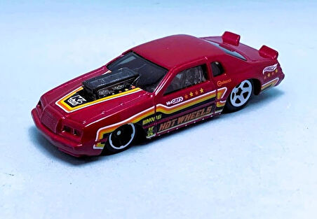 Hot Wheels Tekli Arabalar 86 Ford Thunderbird Pro Stock Hkk03