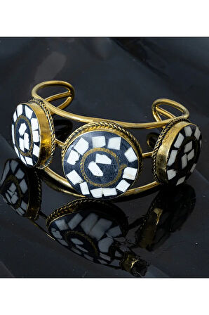 Sertifikalı Sedef Taşı İşlemeli Kelepçe Model Bileklik - Altın Kaplama