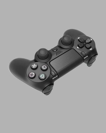 Kablosuz Titreşimli Oyun Kolu – Yüksek Hassasiyetli Analog Kontrol ve Ergonomik Tutma