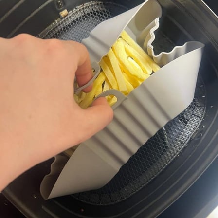 Renkli Isıya Dayanıklı Yıkanılabilir Silikon Fırın Ve Airfryer Kare Model Pişirme Matı 20 Cm (5372)
