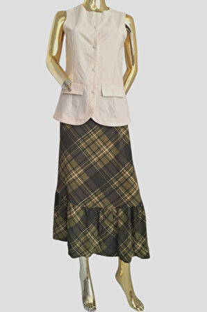 GALLERY VISKON ESNEK DÜĞME DETAYLI KREM RENGİ SIFIR YAKA SIFIR KOL DÜZ SADE KADIN YELEK