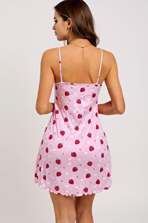 Pembe Çilek Desenli Askılı Kadın Gecelik