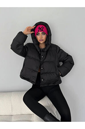 Kadın Şişme Mont Üç Boy Kullanılabilir.Fermuarlı.Kapüşonlu