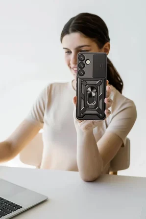 Newface Samsung Galaxy S25 Kılıf Pars Lens Yüzüklü Silikon - Yeşil