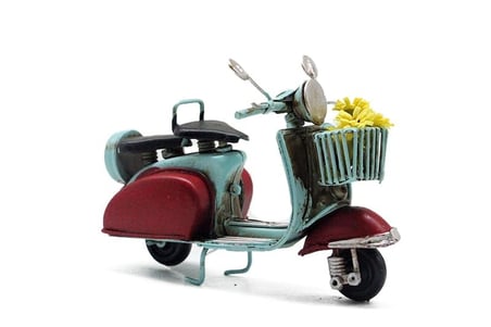 Dekoratif Metal Scooter Önü Sepetli