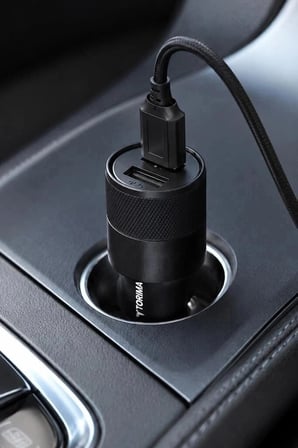 Delux Serisi Torima Araç Şarj Aleti Soketi Çift USB C3 Siyah Oto Aksesuar