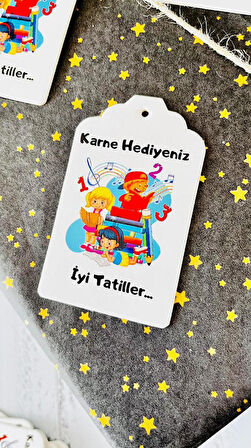 Karne Hediyesi Etiketi - İyi Tatiller Etiketi 25 Adet -T364