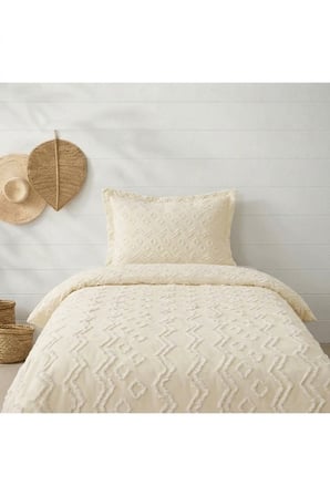 Tek kişilik Yatak Örtüsü 180 x 240 cm – Valonlu Model 1 Adet 50 x 70 Yastık Kılıfı