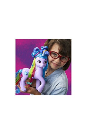 Kız Erkek Çocuk Oyuncak F8825 My Little Pony - Izzyy Moonbow Gökkuşağı Stili Kız Erkek Çocuk Oyuncak