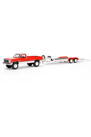 Greenlight 1/64 Hitch & Tow Series 31 - 1991 Dodge Ram Power Ram 250 with Heavy Duty Car Hauler Kız
