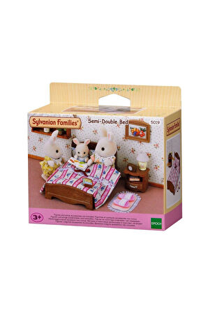 5019 Sylvanian Families İki Kişilik Yatak Seti figürler ayrı satılır +3 yaş Kız Erkek Çocuk Oyuncak