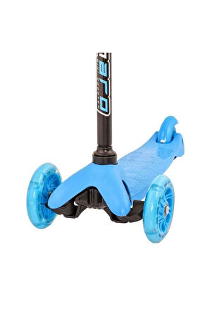 Twist Işıklı Scooter Mavi 40 Kg Kadar Kız Erkek Çocuk Oyuncak Eğitici Oyuncaklar