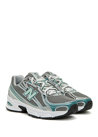 New Balance 740 Lifestyle