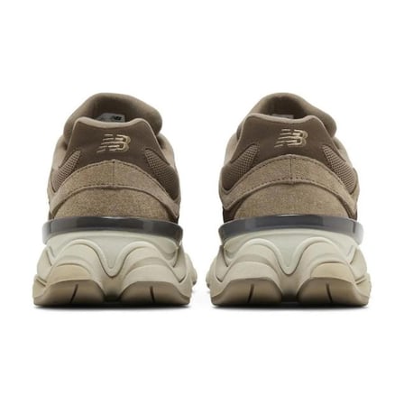 New Balance 9060 Mushroom Brown (1 Beden Büyük alınız)
