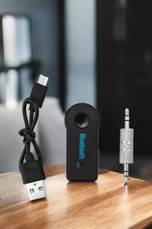 Kablosuz Bluetooth Aux Araç Kiti Siyah Hafıza Kartlı -