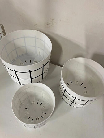 Dekoratif Saksı – Siyah & Beyaz Karo Desen No 1